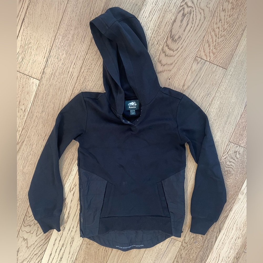 Roots Black Contrast Outdoors Spring Hoodie Sweater XXS